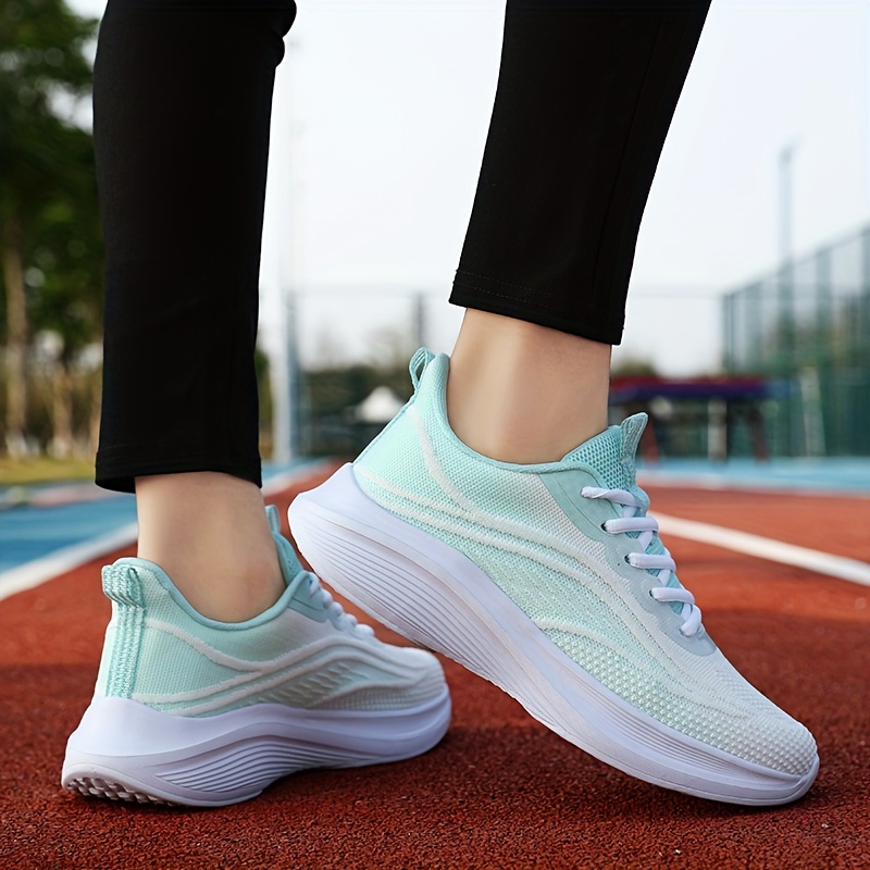 New Sports Shoes Running Shoes Mesh Top Breathable Light details 4