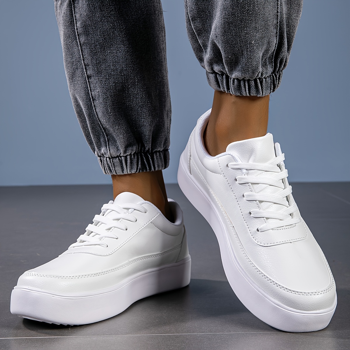 mens stylish white skate shoes comfy anti skid breathable lace up platform sneakers details 2